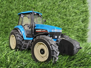Die-cast 8970 Model Tractor