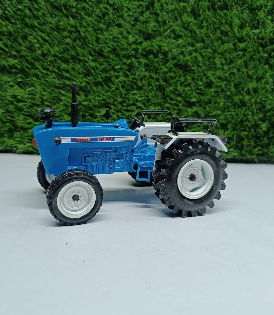 3000 Model Tractor With Bonnet
